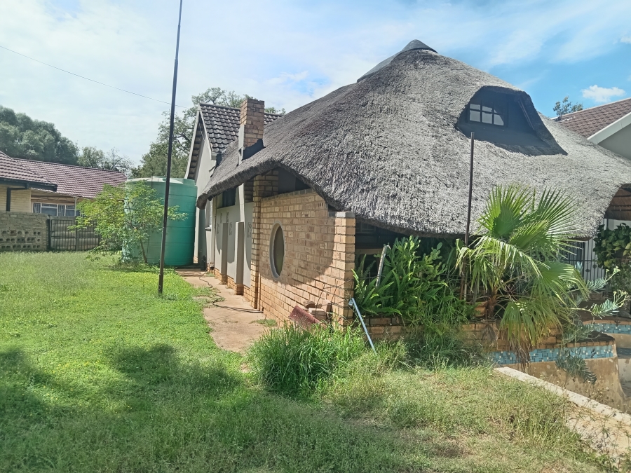 3 Bedroom Property for Sale in Stilfontein Ext 4 North West